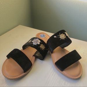 Suede Floral Sandal